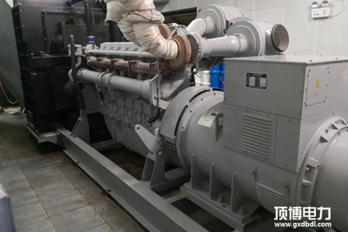 500KW帕金斯柴油發電機組